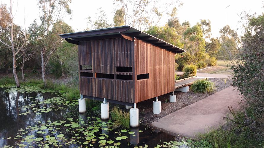 Landmark Products installs bird hide at Park Lakes, Bli Bli