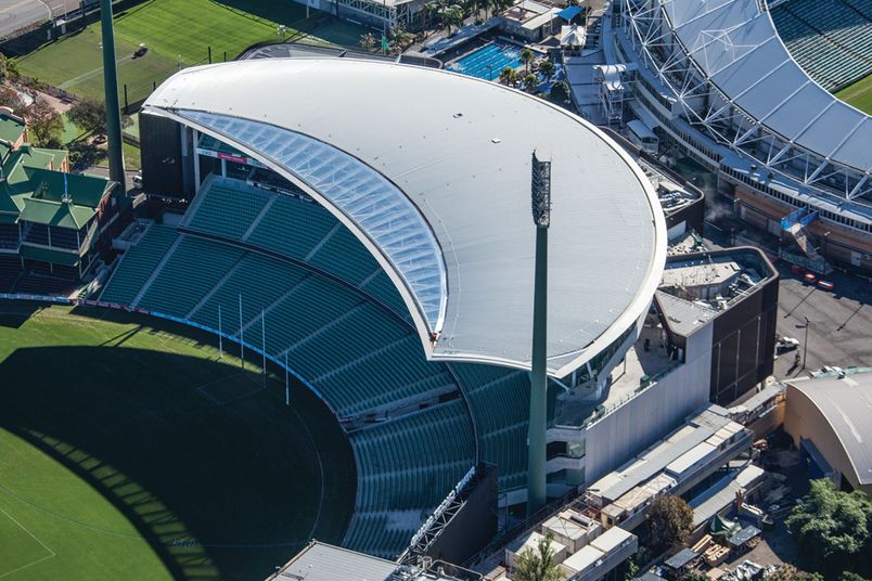 Fielders FreeForm™ was the ideal solution for the striking Sydney Cricket Ground.