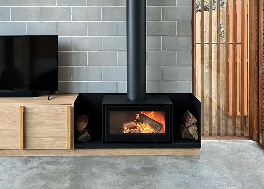 Freestanding Fireplace – ADF Linea 85 B By Castworks – Selector